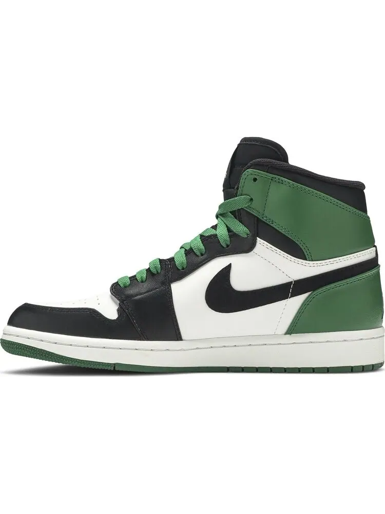 Кроссовки Air Jordan 1 Retro High Boston Celtics — изображение 3 из 8, белый
