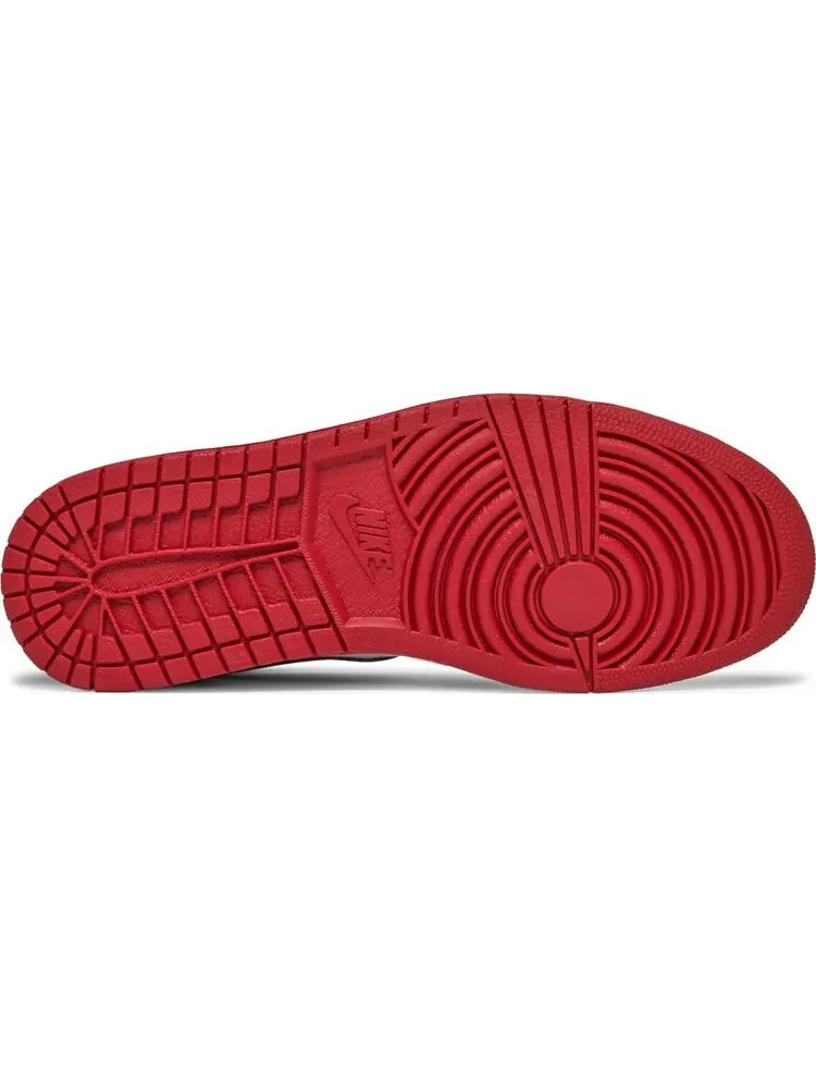 Кроссовки Air Jordan 1 Retro High Chicago 2013 — изображение 4 из 8, красный