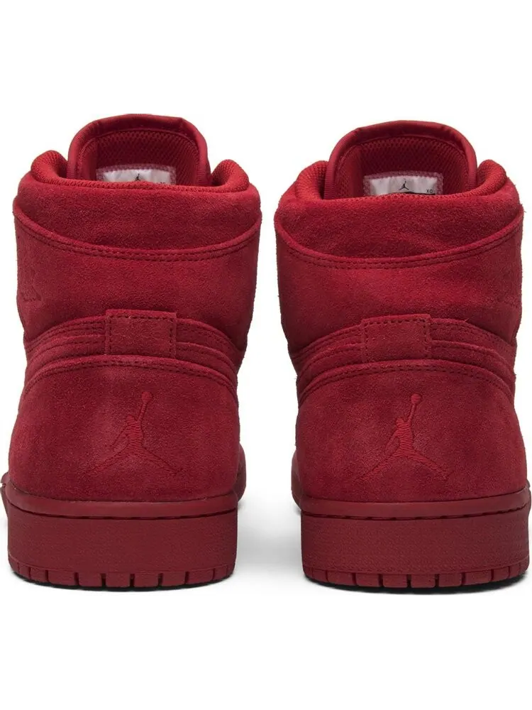 Кроссовки Air Jordan 1 Retro High Red Suede — изображение 6 из 8, красный