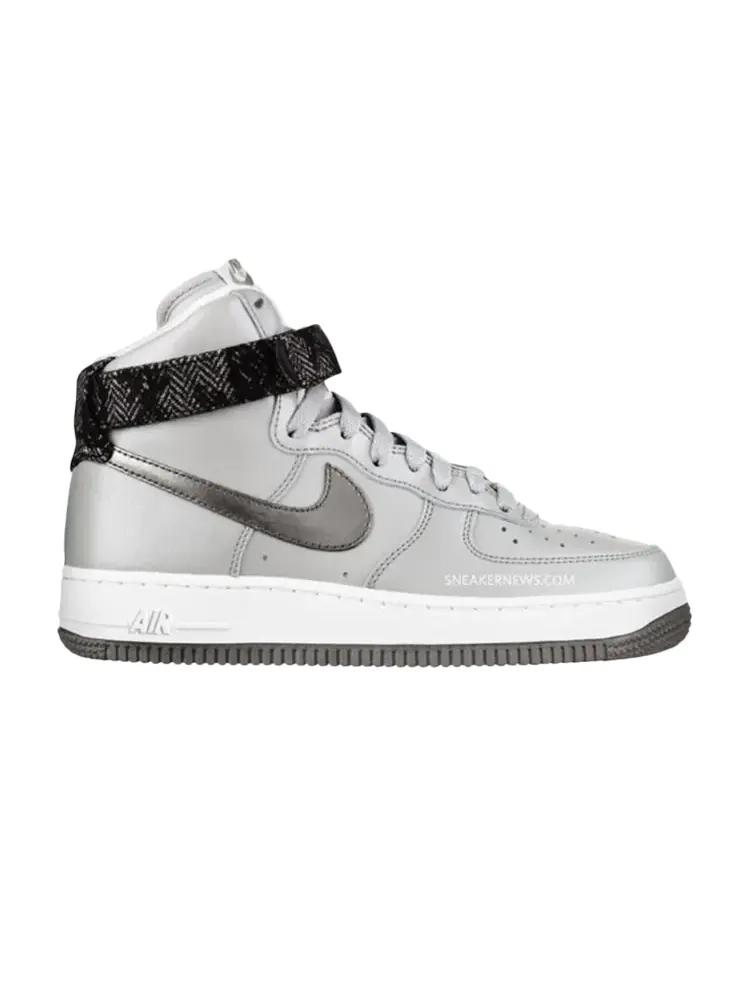 Кроссовки Nike Wmns Air Force 1 High 'Matte Silver' — изображение 1 из 1, серебряный