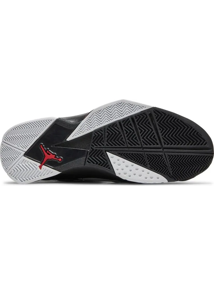 Кроссовки Jordan True Flight Black Red Grey — изображение 4 из 8, черный