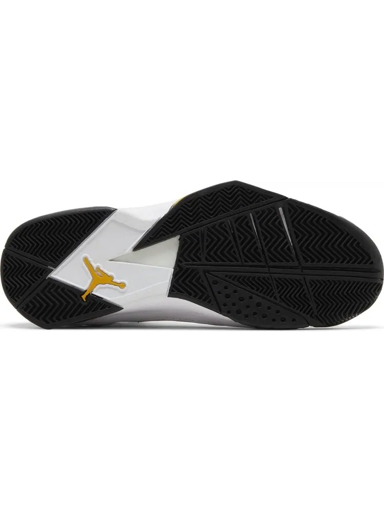 Кроссовки Jordan True Flight 'White Yellow Ochre' — изображение 4 из 4, белый