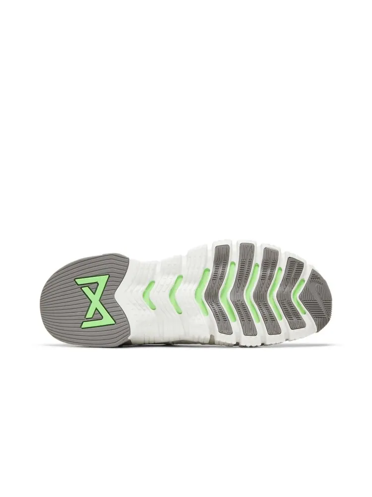 Кроссовки Air Jordan Jordan True Flight — изображение 4 из 4, красный