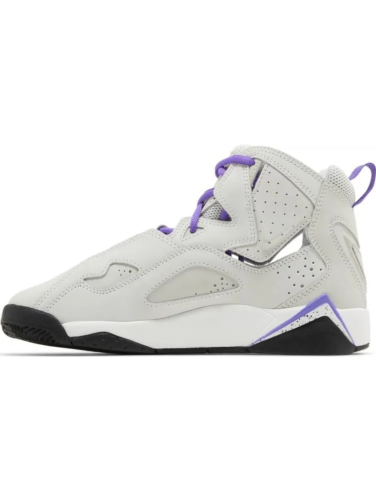 Кроссовки Jordan True Flight GS 'Base Grey Purple Venom' — изображение 3 из 4, серый