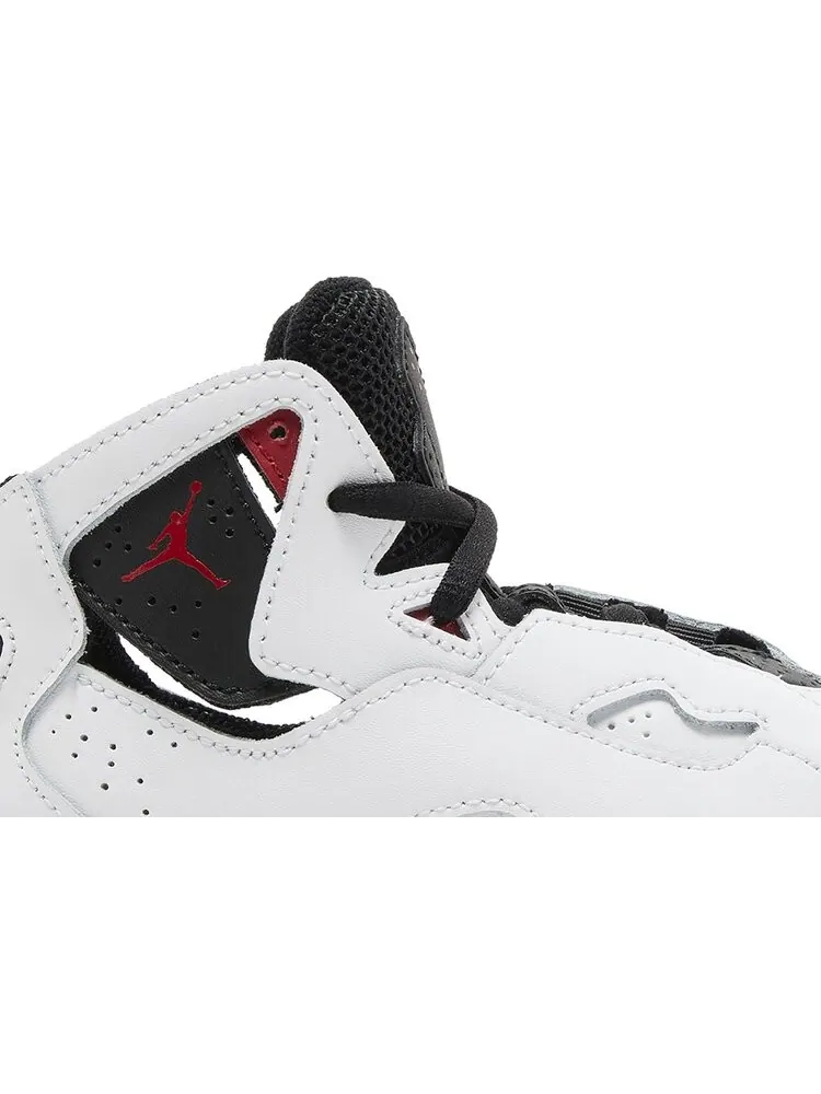 Кроссовки Jordan True Flight TD 'Cardinal' — изображение 2 из 4, серый