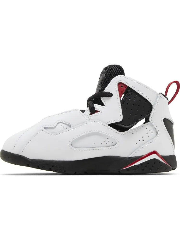 Кроссовки Jordan True Flight TD 'Cardinal' — изображение 3 из 4, серый