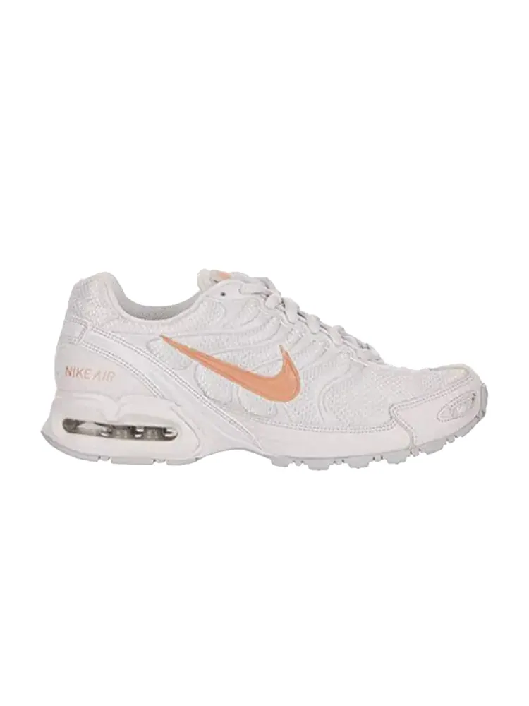 Кроссовки Nike Wmns Air Max Torch 4 'Platinum Rose Gold' — изображение 1 из 1, белый