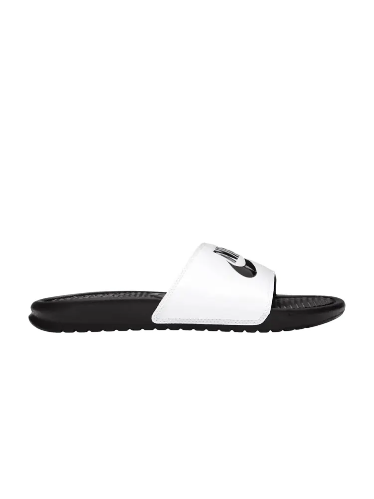 Шлепанцы Nike Benassi белого цвета — изображение 1 из 1, белый