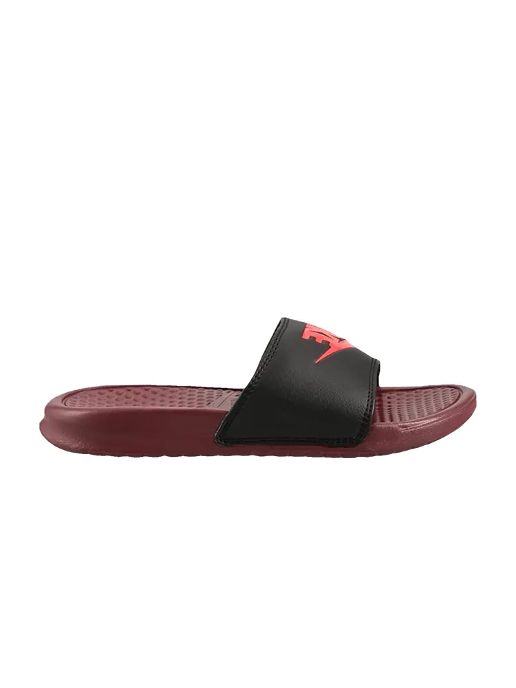 Сандалии Nike Benassi Slide 'Dark Team Red' — изображение 1 из 1