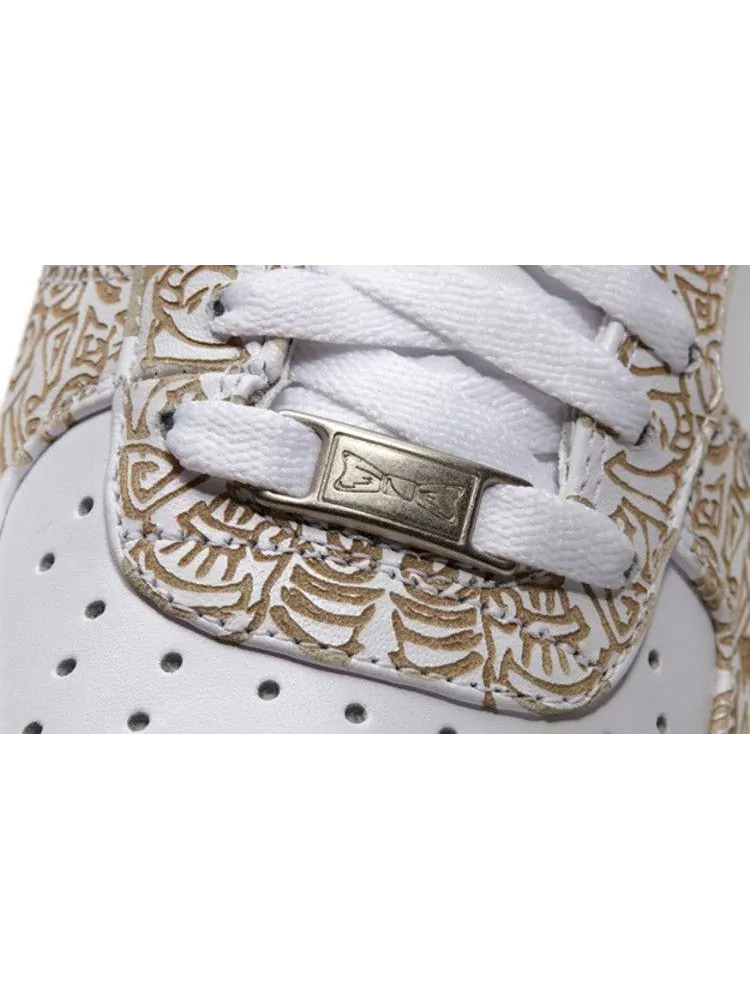 Кроссовки Nike Air Force 1 07 LE 'Doernbecher' — изображение 5 из 6, белый/белый