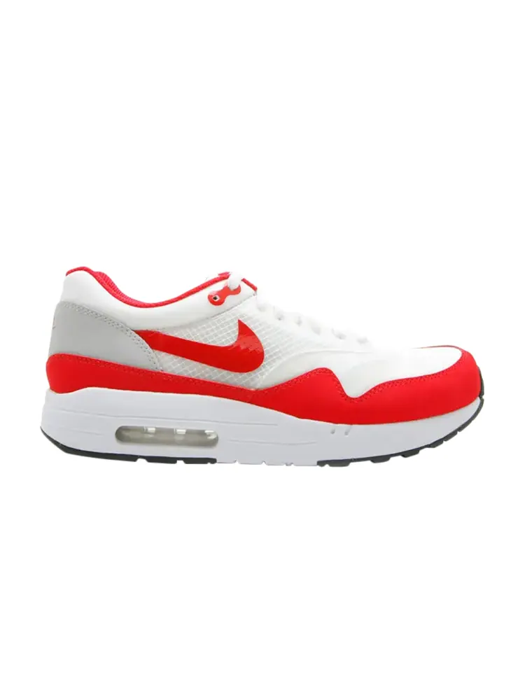Кроссовки Nike Air Maxim 1+ — изображение 1 из 1, белый
