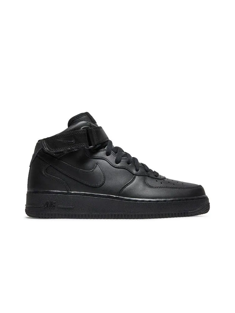 Кроссовки Nike Wmns Air Force 1 '07 Mid 'Black' — изображение 2 из 9, черный/черный