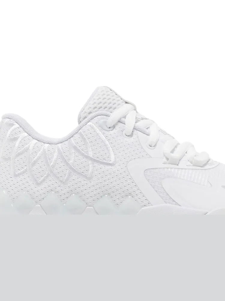Кроссовки Puma MB.01 Lo Jr Team Colors - Triple White — изображение 2 из 8, белый