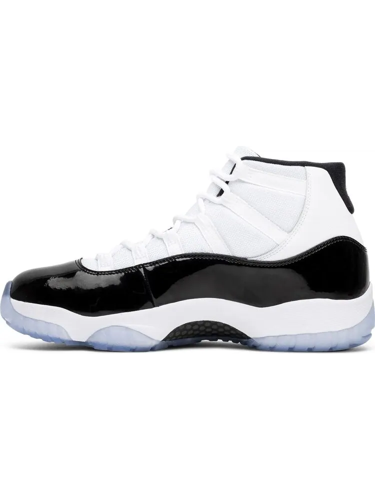 Кроссовки Air Jordan 11 Retro Concord 2018 — изображение 3 из 8, белый