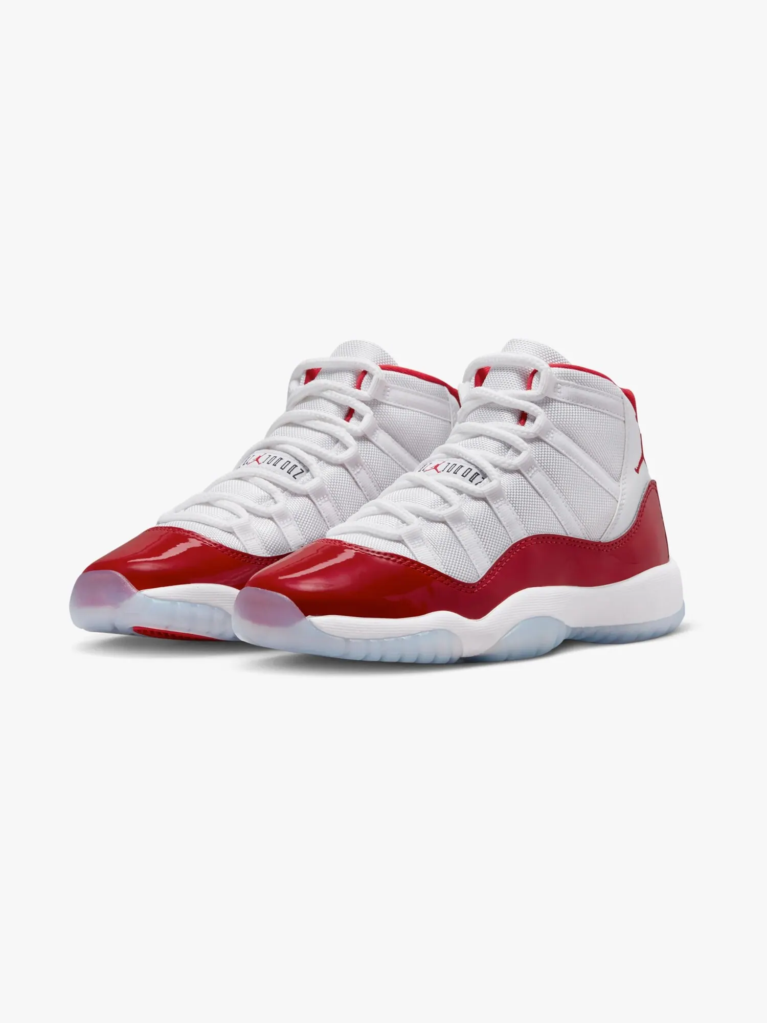 Кроссовки Air Jordan 11 Retro GS Cherry — изображение 2 из 8, белый