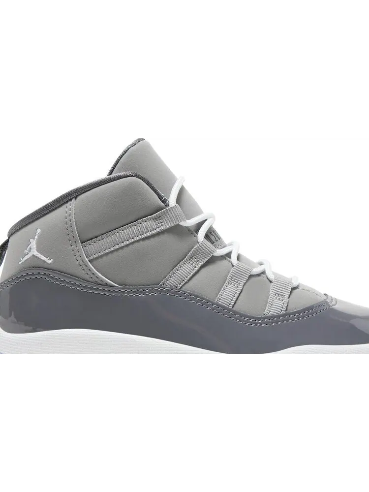 Кроссовки Air Jordan 11 Retro TD Cool Grey 2021 — изображение 2 из 8, серый