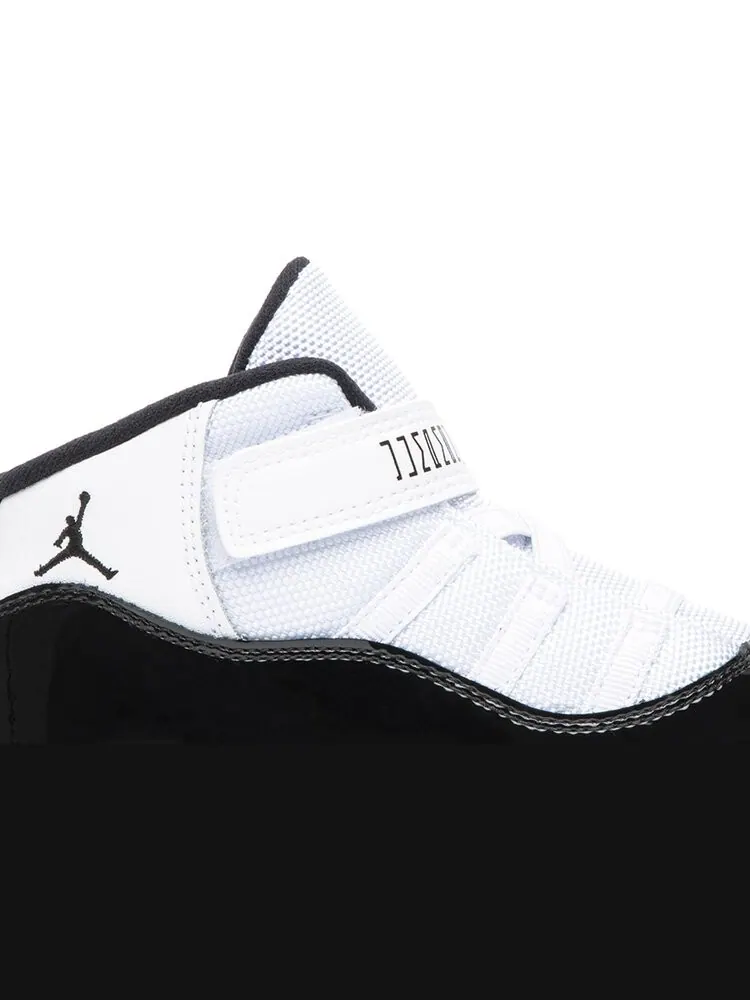 Кроссовки Air Jordan 11 Retro TD Concord 2018 — изображение 2 из 8, белый