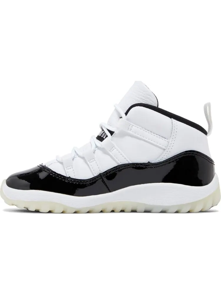 Кроссовки Air Jordan 11 Retro TD 'Gratitude / Defining Moments' — изображение 3 из 4, белый