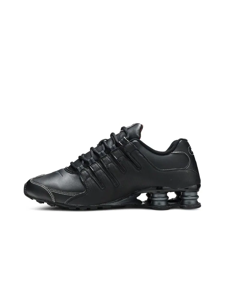 Кроссовки Shox NZ 'Black Varsity Red' — изображение 3 из 8, черный красный