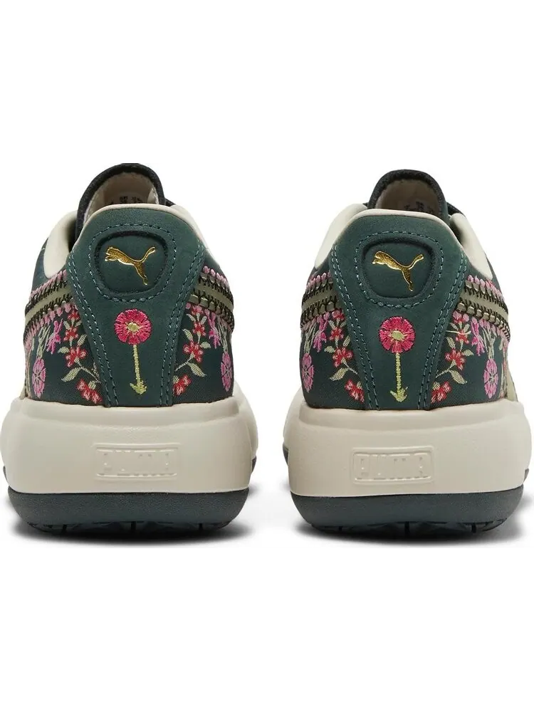 Кроссовки Puma Liberty of London x Wmns Suede Mayu Floral — изображение 6 из 8, зеленый