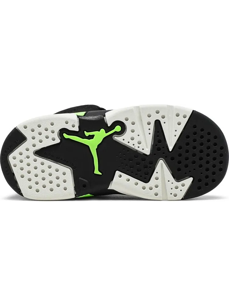 Кроссовки Air Jordan 6 Retro TD Electric Green — изображение 4 из 8, черный