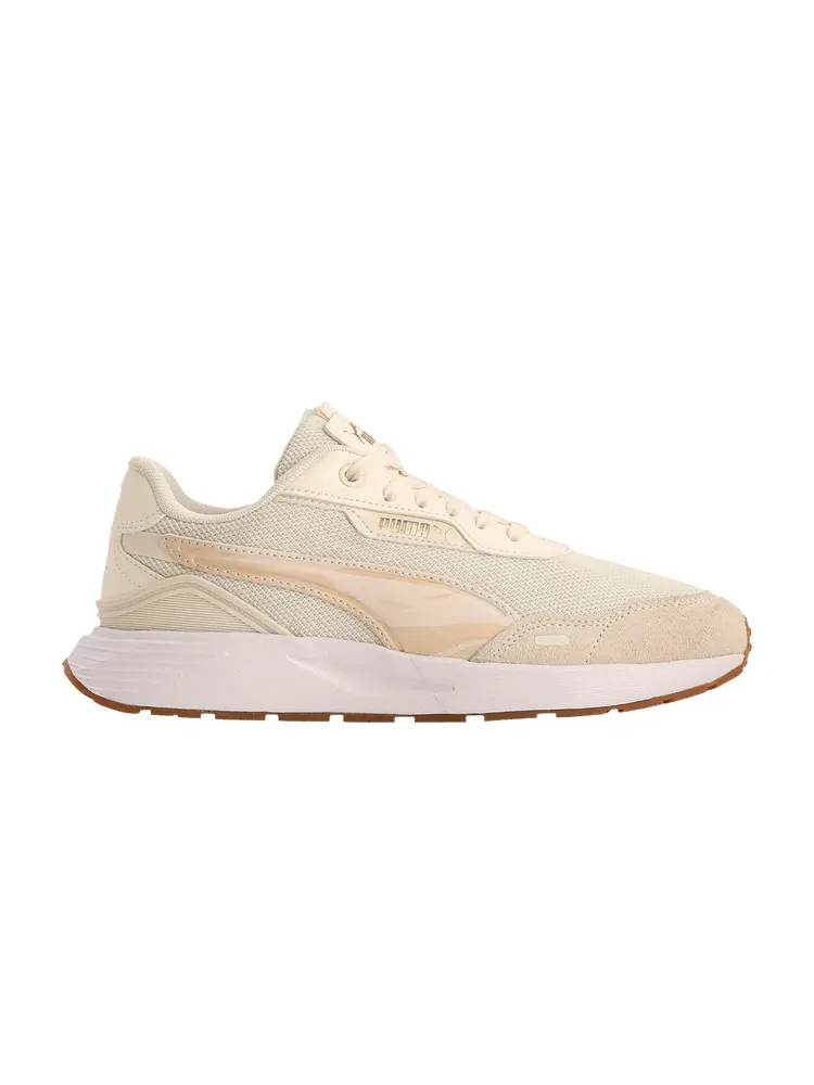 Кроссовки Wmns Runtamed Plus 'Marble - Pristine Frosted Ivory' — изображение 1 из 1, слоновая кость