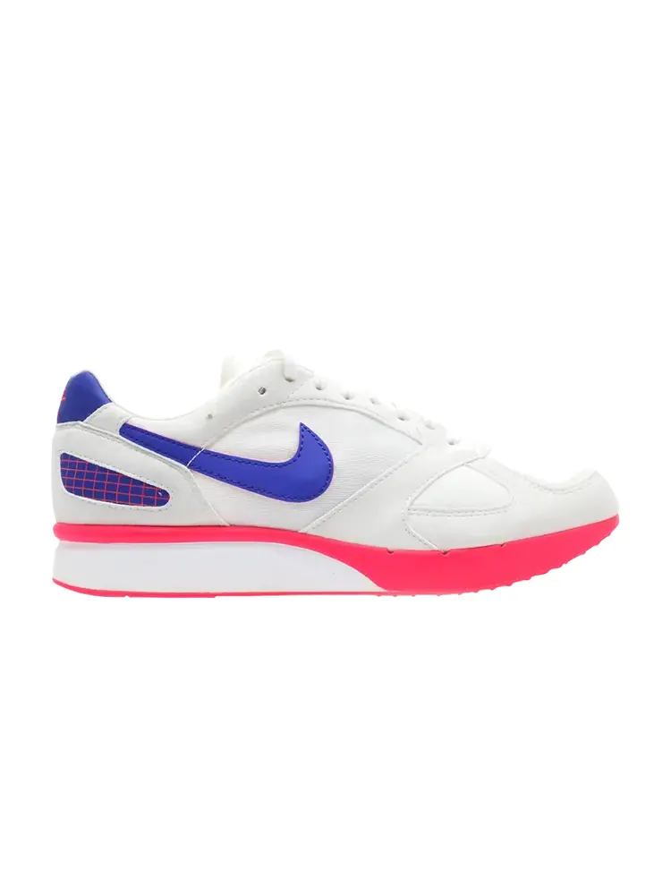 Кроссовки Nike Air Mariah — изображение 1 из 3, белый