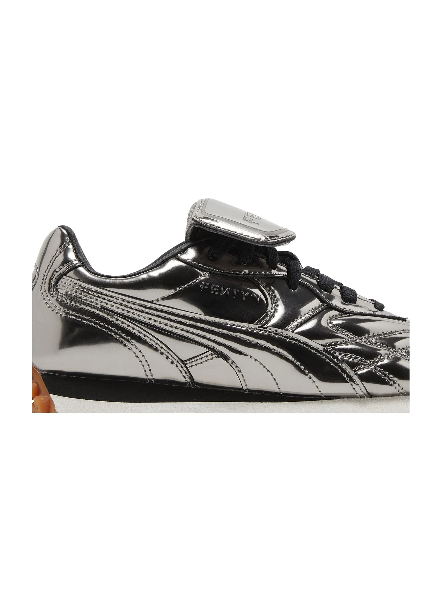 Кроссовки Fenty x Wmns Avanti C Puma — изображение 2 из 8, серебряный