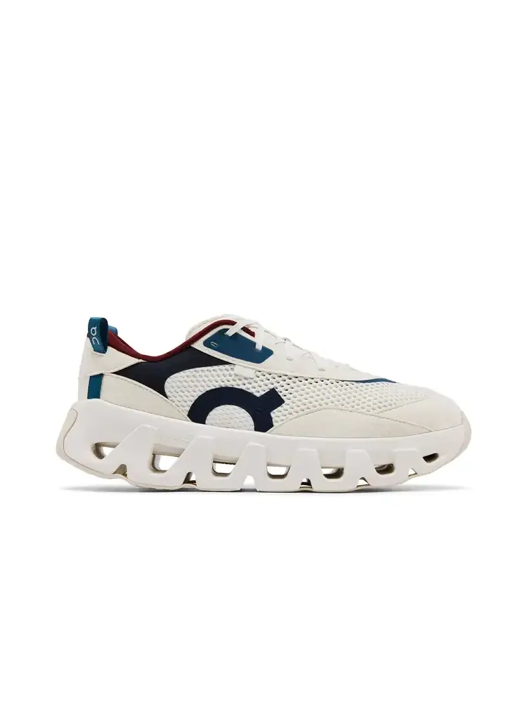 Кроссовки Kith x ON K-Tech 2 — изображение 1 из 8, белый