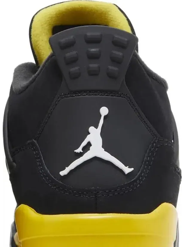 Кроссовки Air Jordan 4 Retro GS 'Thunder' 2023 — изображение 7 из 8, черный