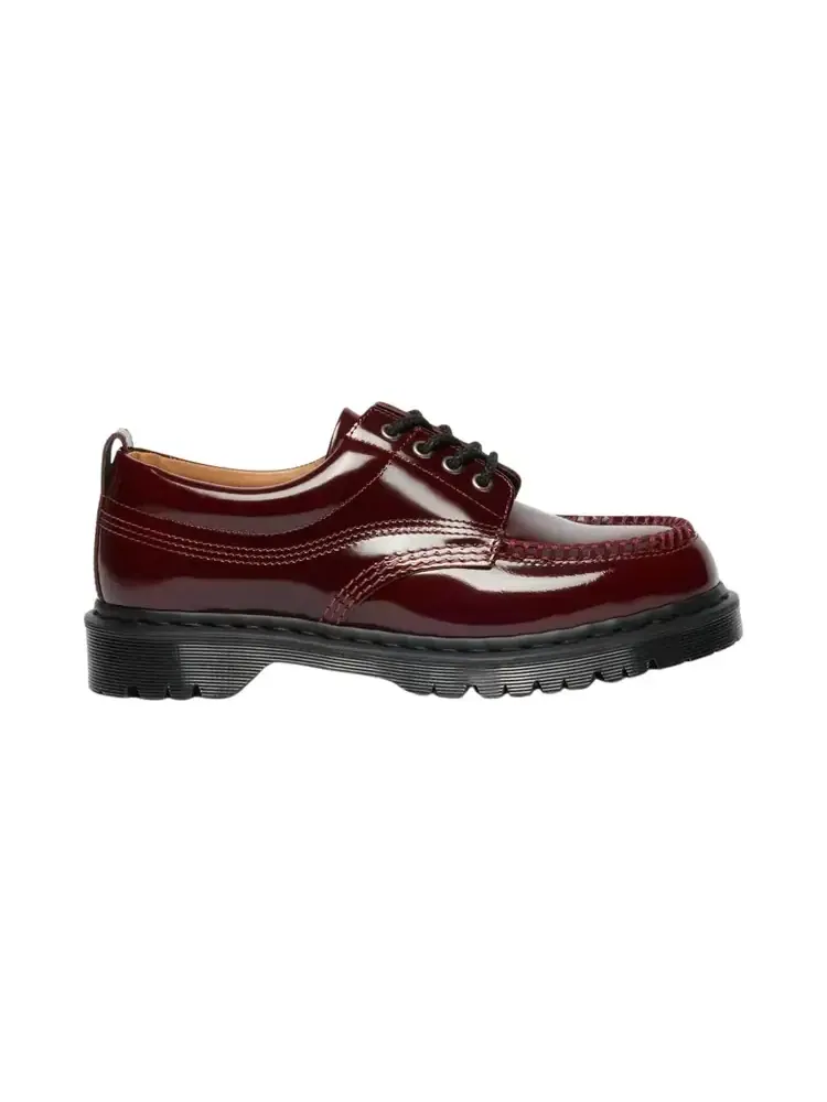 Ботинки Dr. Martens Lowell Chukka Moc Toe Low — изображение 1 из 1, красный