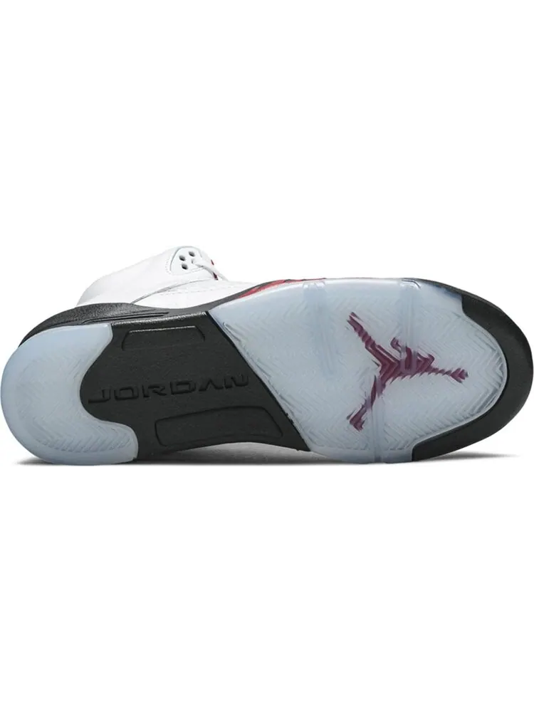 Кроссовки Air Jordan 5 Retro GS Fire Red 2020 — изображение 4 из 8, белый