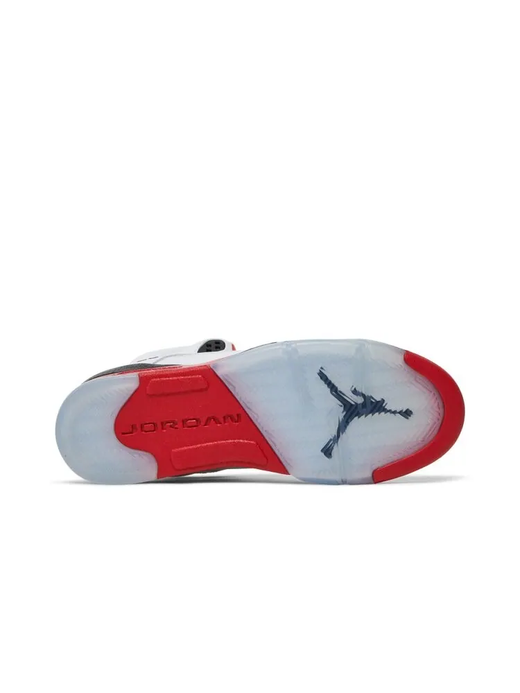 Кроссовки Air Jordan 5 Retro GS 'Fire Red Black Tongue' 2013 — изображение 4 из 4, белый
