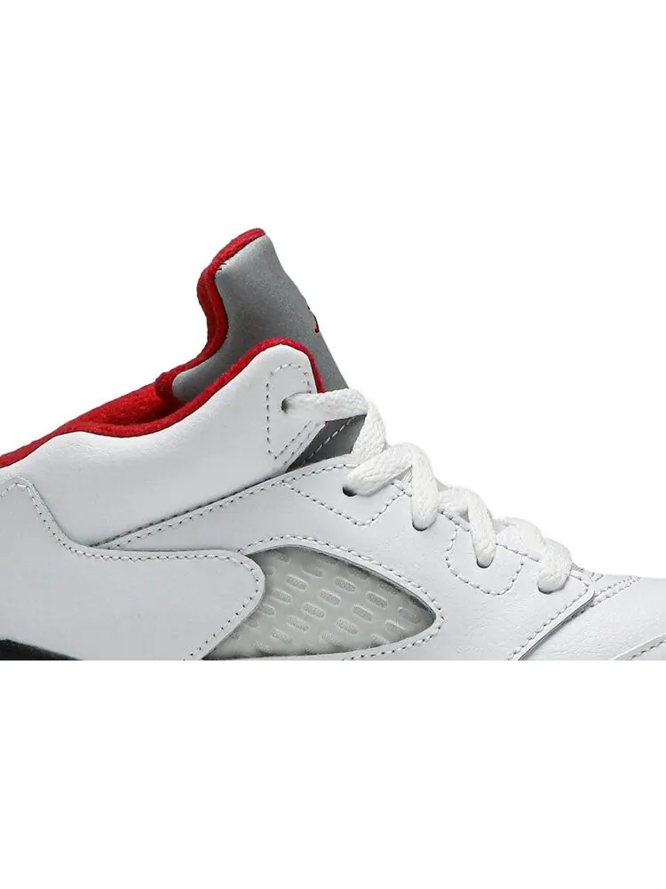 Кроссовки Air Jordan 5 Retro TD Fire Red 2020 — изображение 2 из 8, белый