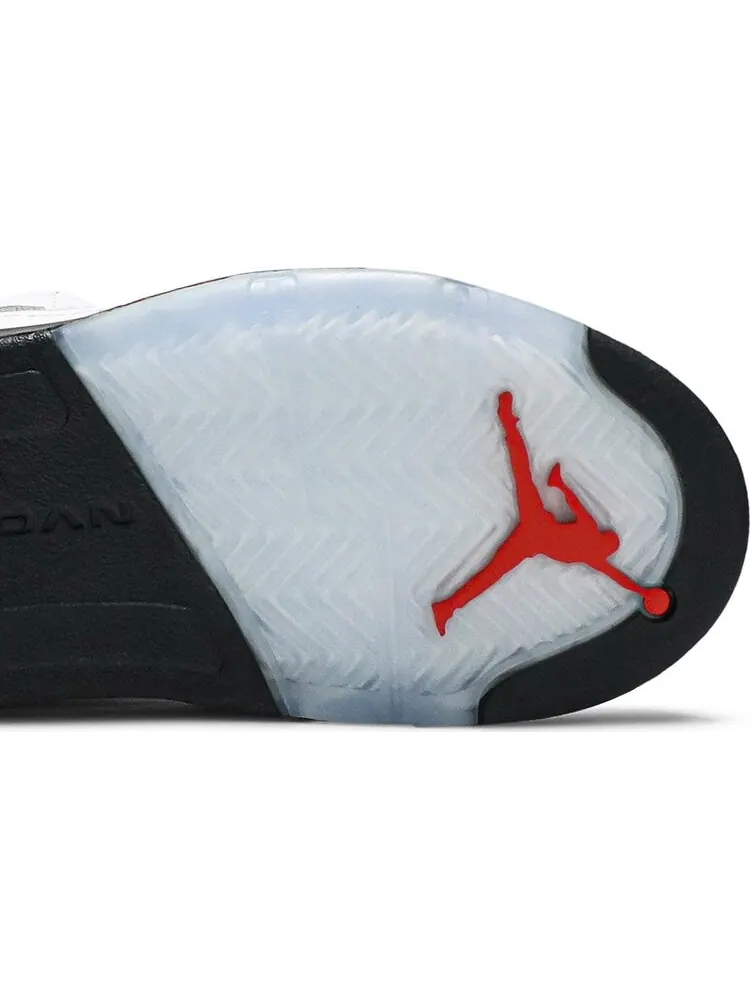 Кроссовки Air Jordan 5 Retro TD Fire Red 2020 — изображение 5 из 8, белый