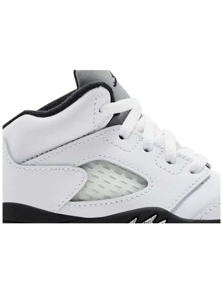 Кроссовки Air Jordan 5 Retro TD 'White Black' — изображение 2 из 4, белый черный
