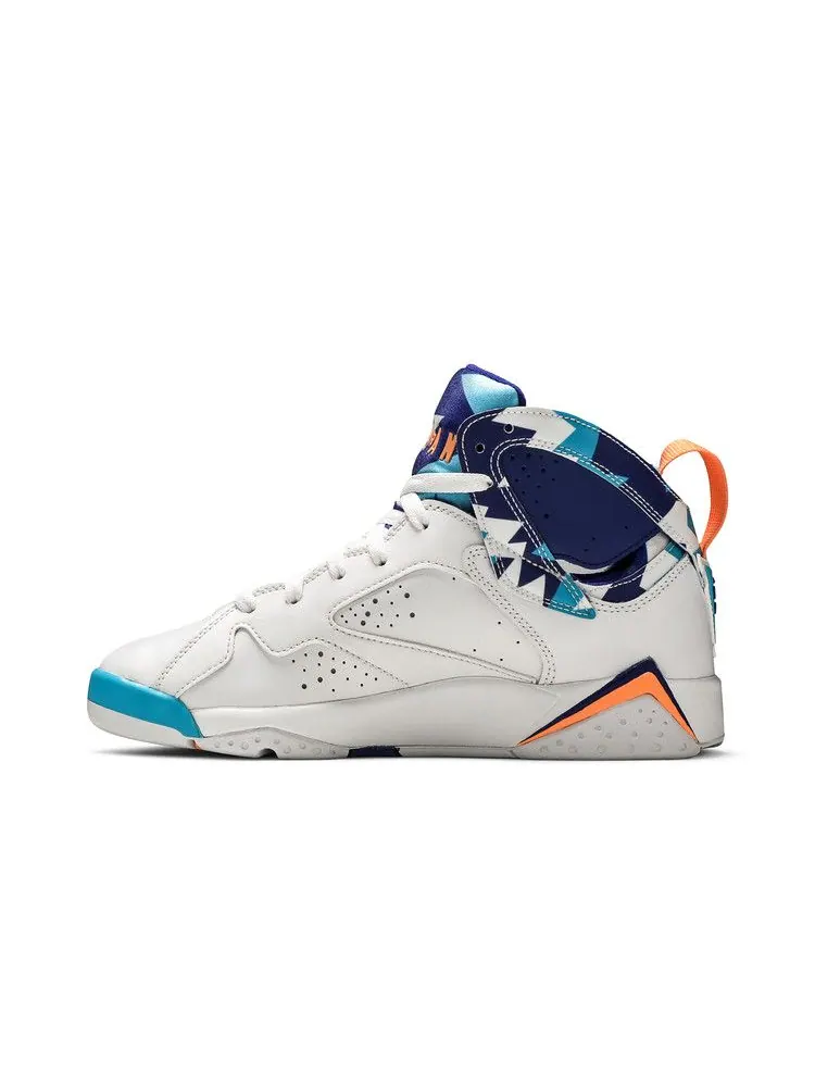 Кроссовки Air Jordan Air Jordan 7 Retro GS 'Chlorine Blue' — изображение 4 из 9, белый/белый/синий