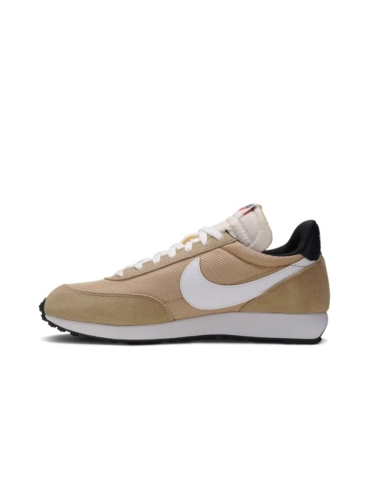 Кроссовки Nike Air Tailwind 79 'Parachute Beige' — изображение 3 из 4, загар