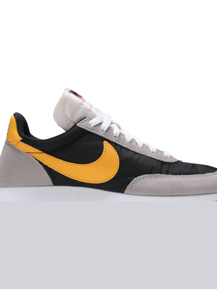 Кроссовки Nike Air Tailwind 79 'Black University Gold' — изображение 2 из 8, черный