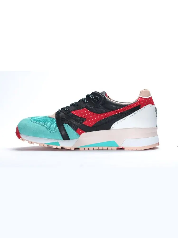 Кроссовки Diadora LimitEDitions x N9000 'Castellers' — изображение 3 из 4, черный