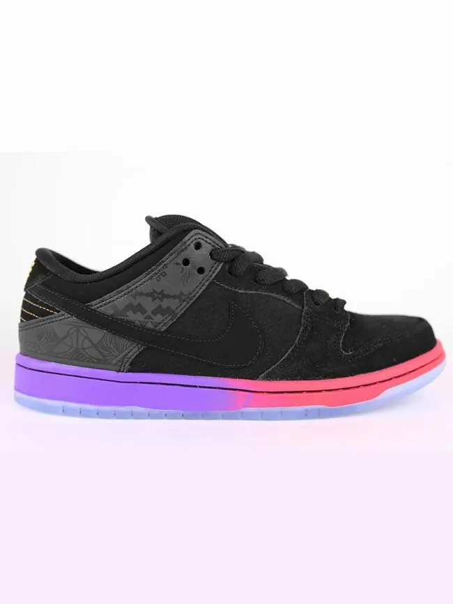 Кроссовки Nike Dunk Low Premium SB QS 'BHM' — изображение 2 из 4, черный