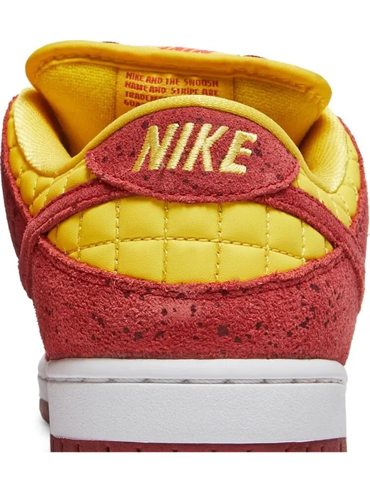 Кроссовки Nike Dunk Low Premium SB QS 'Crawfish' — изображение 7 из 8, красный