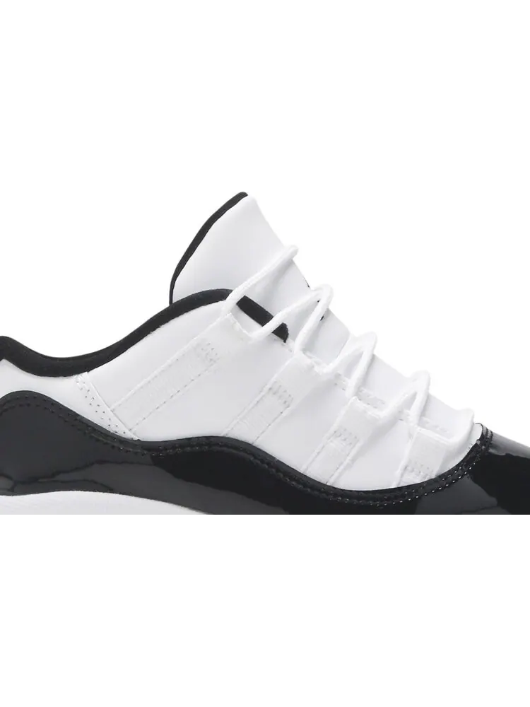 Кроссовки Air Jordan 11 Retro Low TD Concord-Bred — изображение 2 из 8, белый