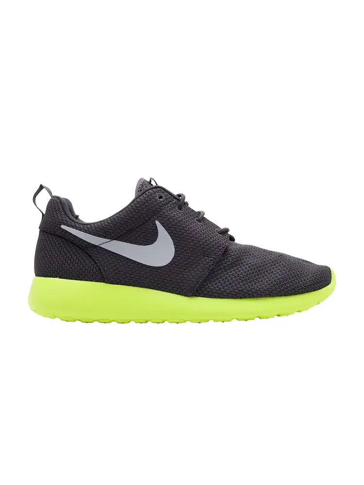 Кроссовки Nike Rosherun 'Anthracite' — изображение 1 из 1, черный