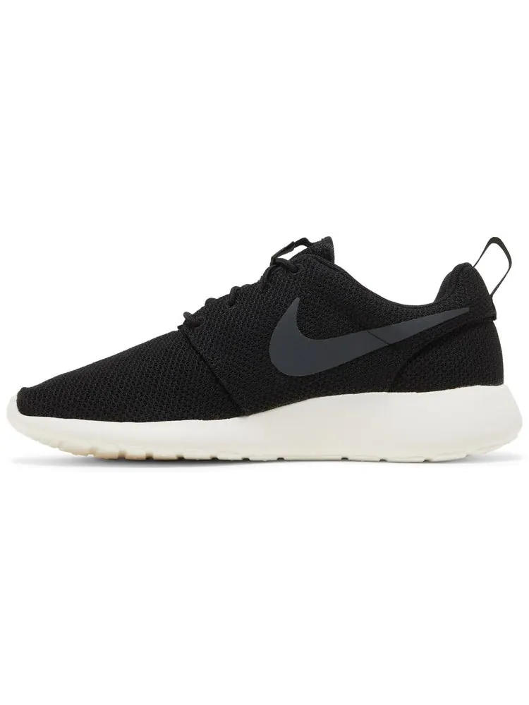 Кроссовки Nike Roshe One 'Anthracite' 2020 — изображение 3 из 8, черный