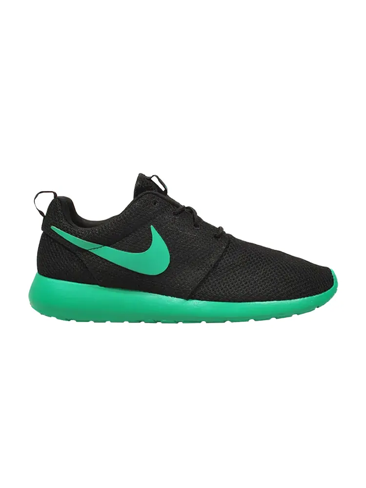 Кроссовки Nike Rosherun 'Stadium Green' — изображение 1 из 1, черный