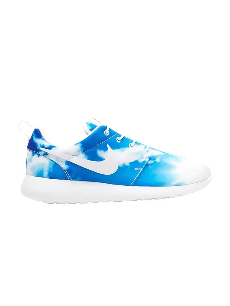 Кроссовки Nike Rosherun 'Santa Monica' — изображение 1 из 4, белый