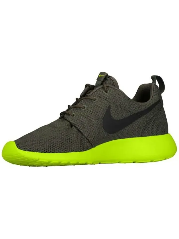 Кроссовки Nike Rosherun 'Tarp Green' — изображение 2 из 4, зеленый