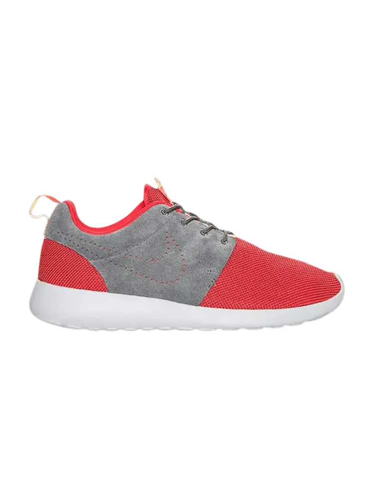 Кроссовки Nike Roshe Run 'Challenge Red Pewter' — изображение 1 из 1, красный/темный
