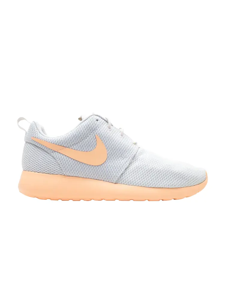 Кроссовки Nike Wmns Rosherun — изображение 1 из 1, серый